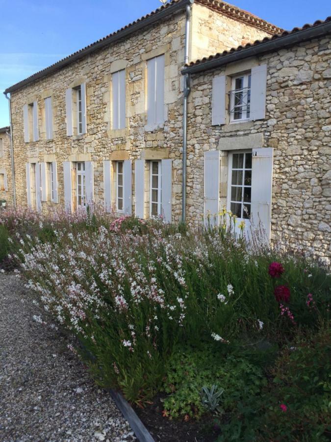 לינה וארוחת בוקר Saint-Quentin-de-Caplong La Girarde מראה חיצוני תמונה